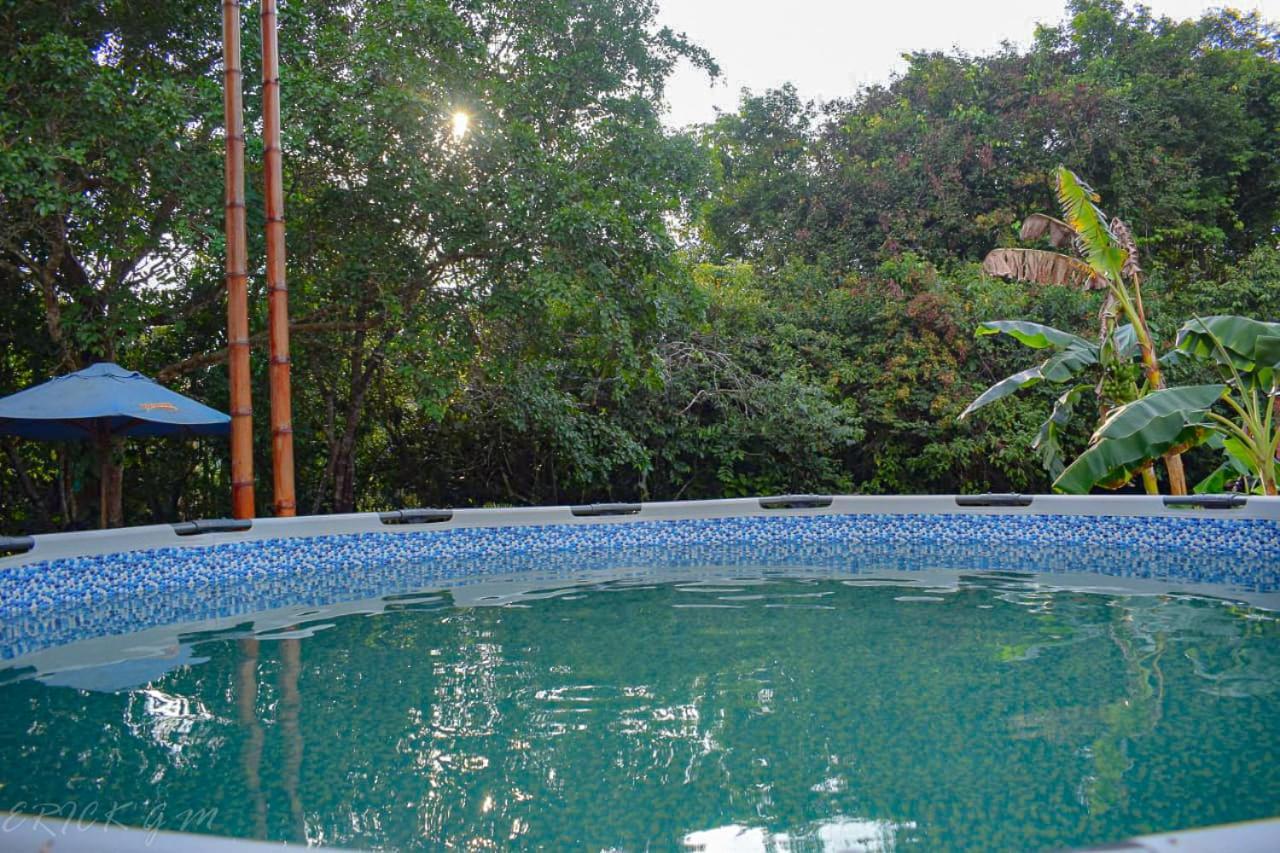 Hostal Cano Nevera La Macarena Exterior foto